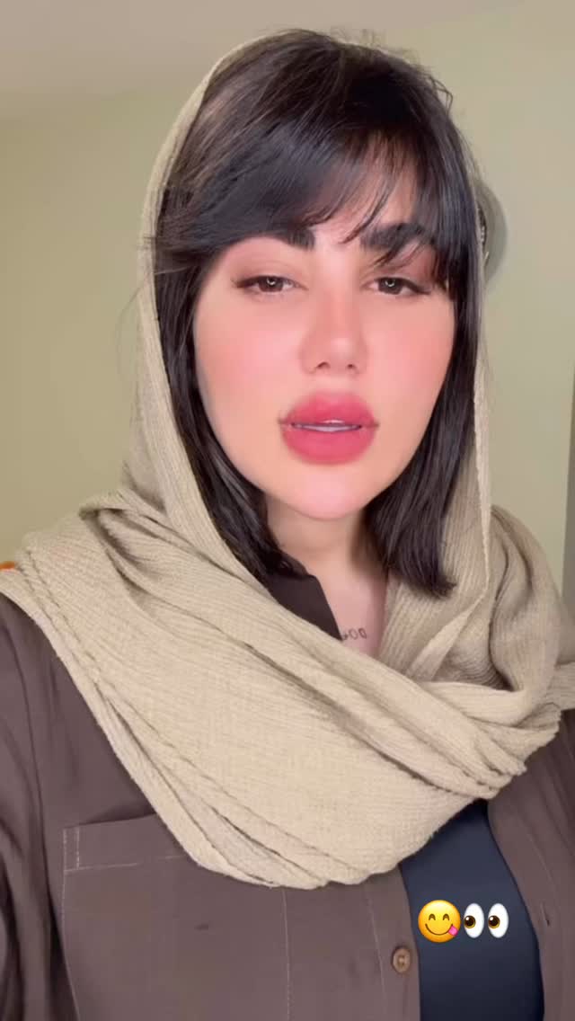  جدید ترین استوری اینستاگرام زهرا موسوی
