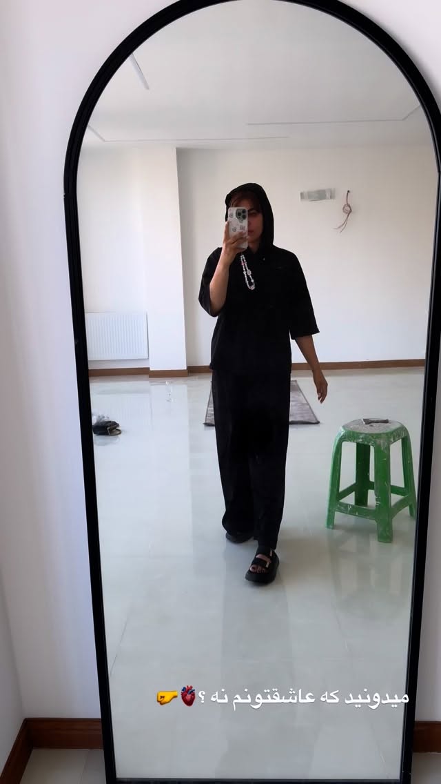  جدید ترین استوری اینستاگرام زهرا موسوی