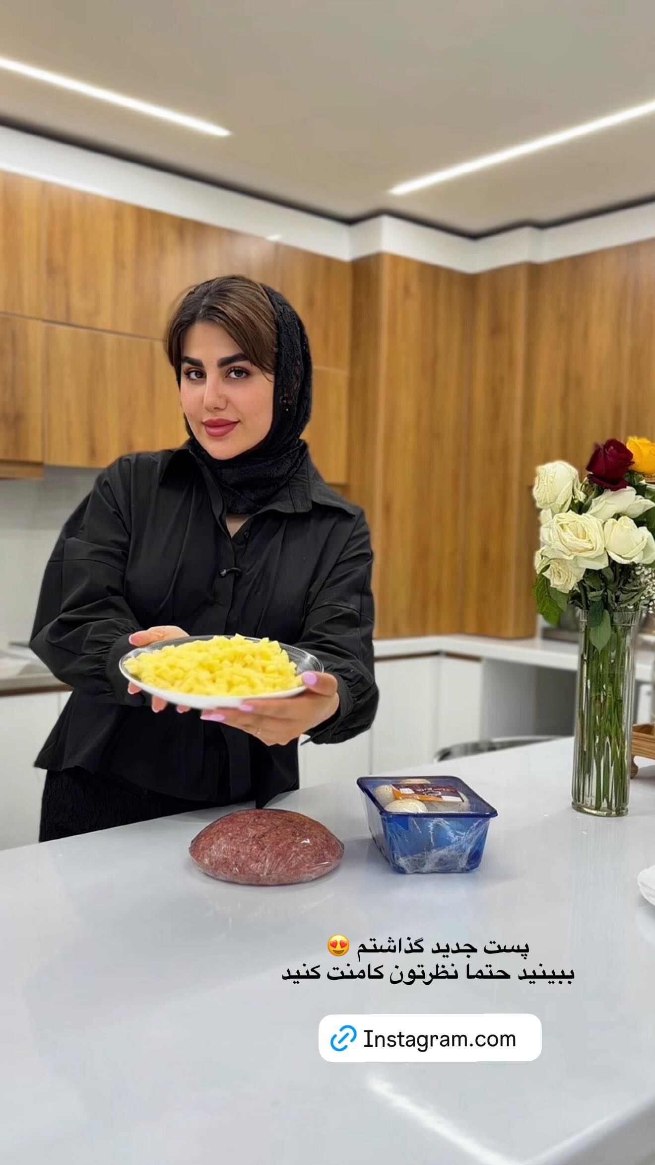  جدید ترین استوری اینستاگرام زهرا موسوی
