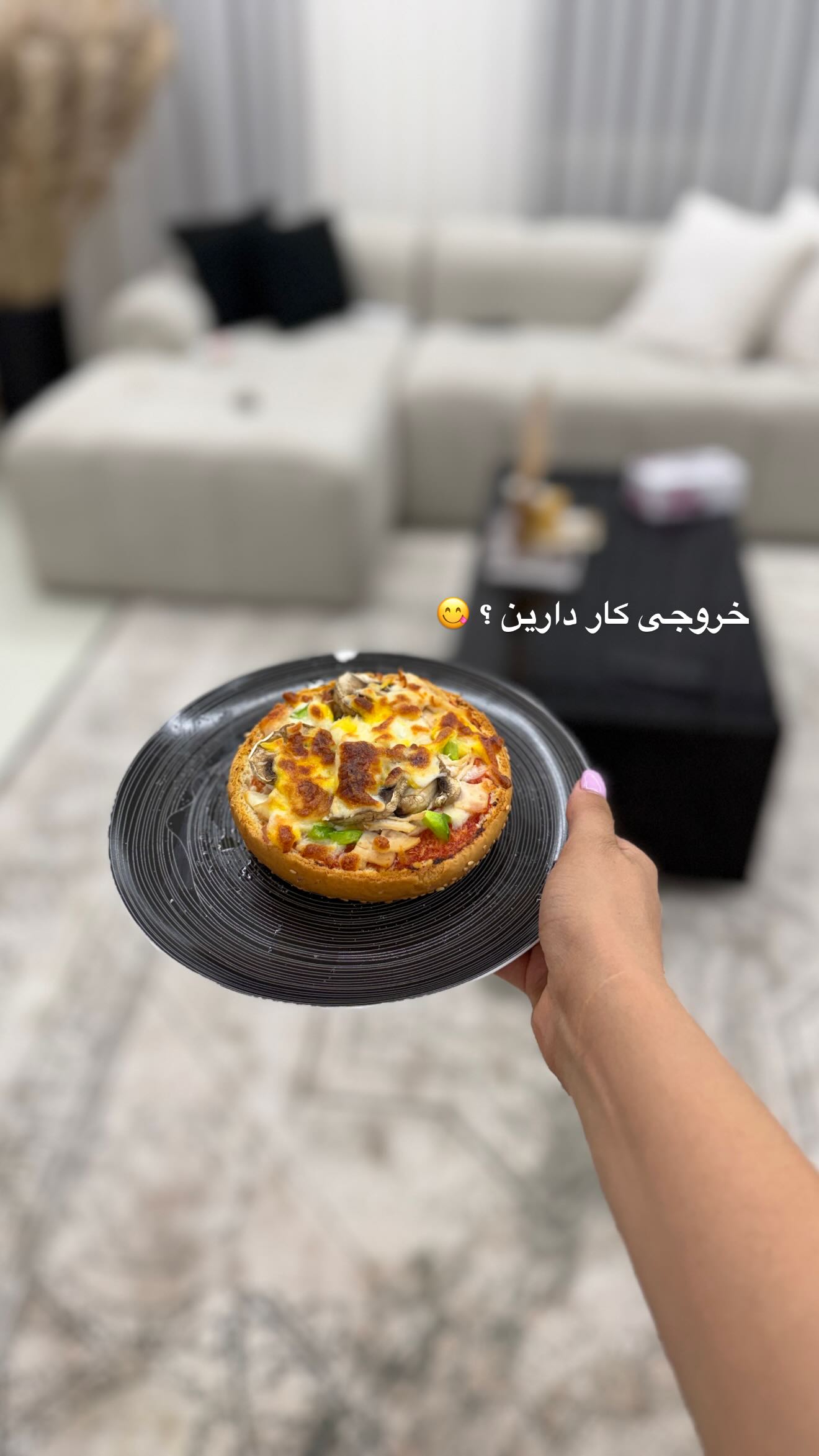  جدید ترین استوری اینستاگرام زهرا موسوی