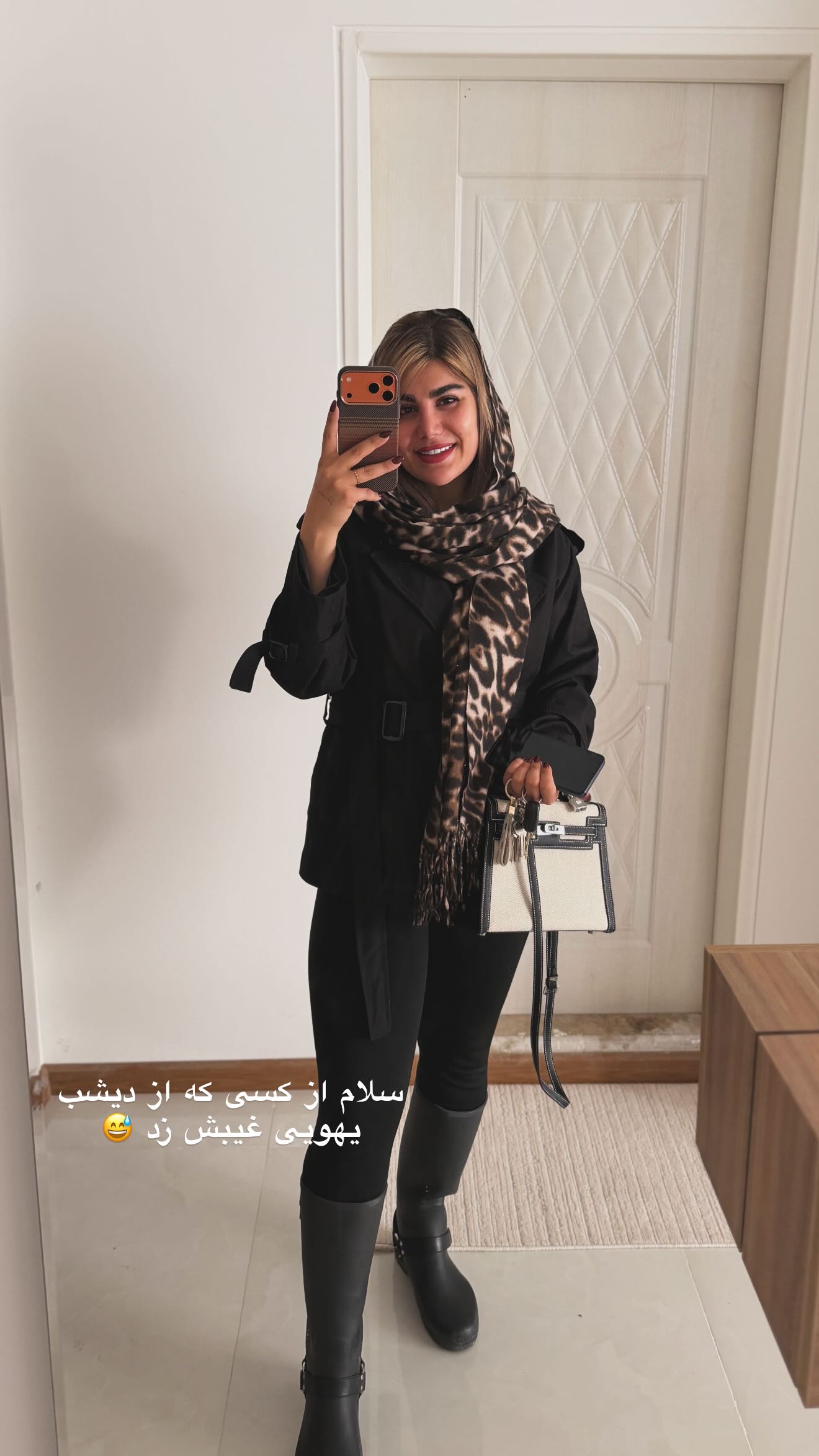  جدید ترین استوری اینستاگرام زهرا موسوی